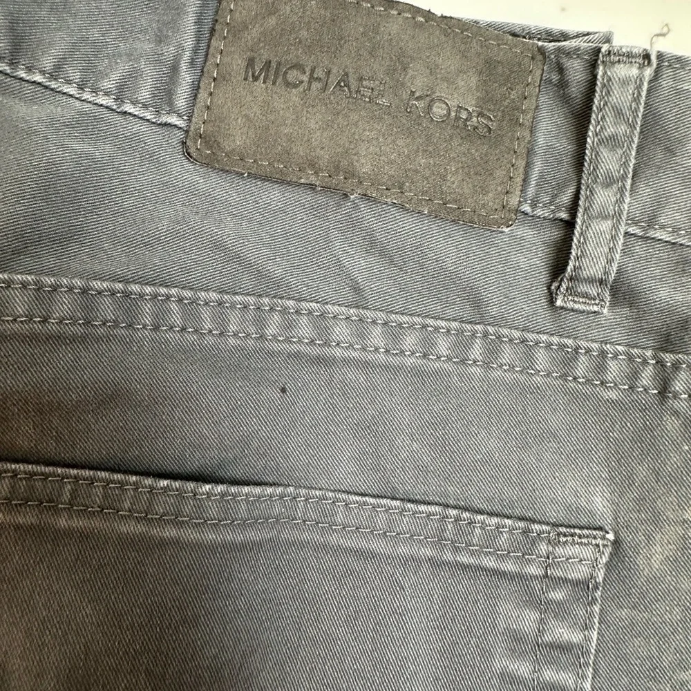 EUC Michael Kors Men’s Black Wash Parker Slim Fit Casual Pants - Size 32
